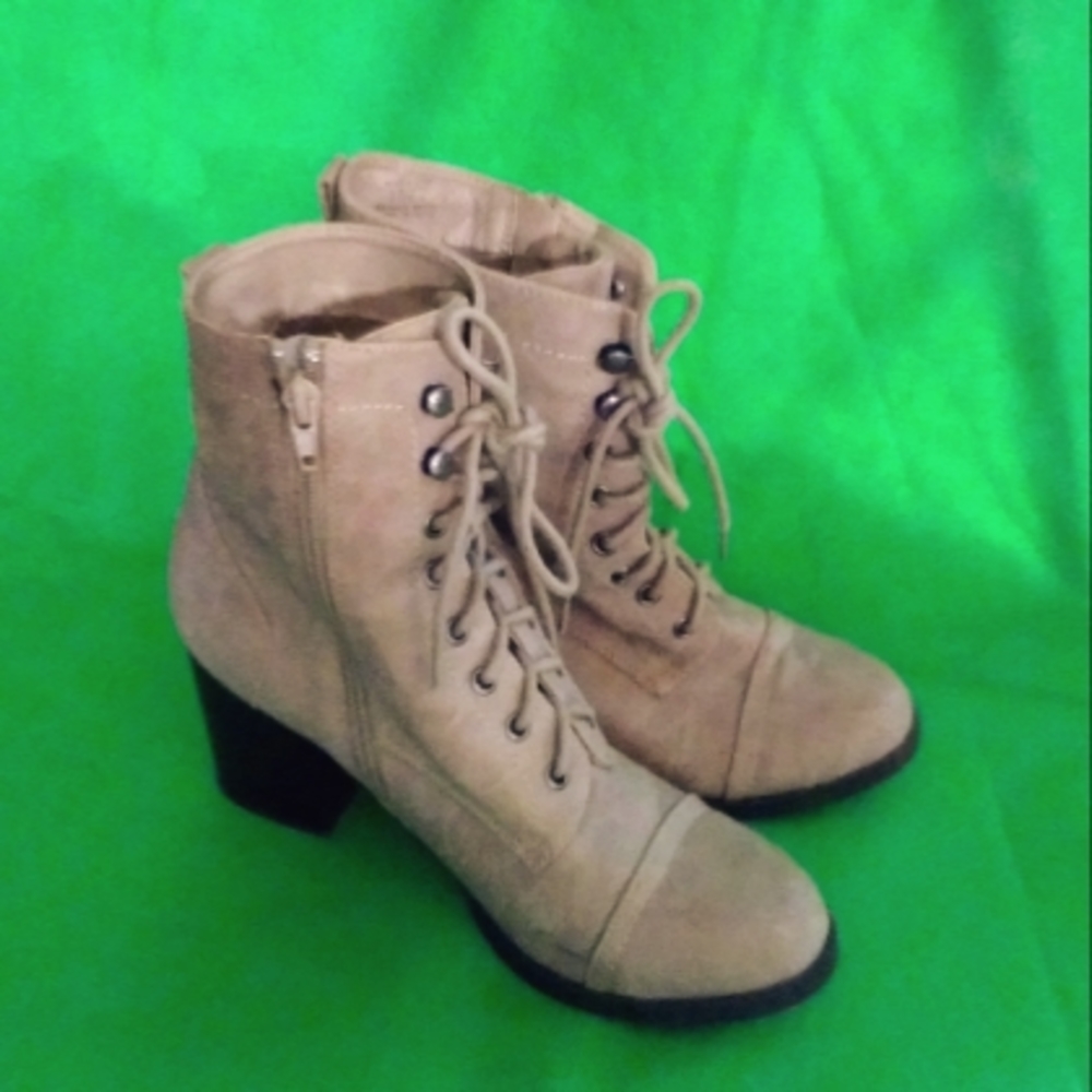 Madden Girl G-Wispyy Ankle Boots 557 Size 8